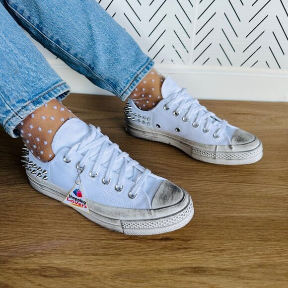 ⭐Rare Converse Chuck 70 Stud Low Edge 8 Women Shoes Sneakers White Punk A07208C⭐ - Picture 3 of 14